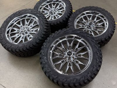 NEW 24x10 hardcore offroad wheels/ 37x13.50r24 amp m/t 8x170