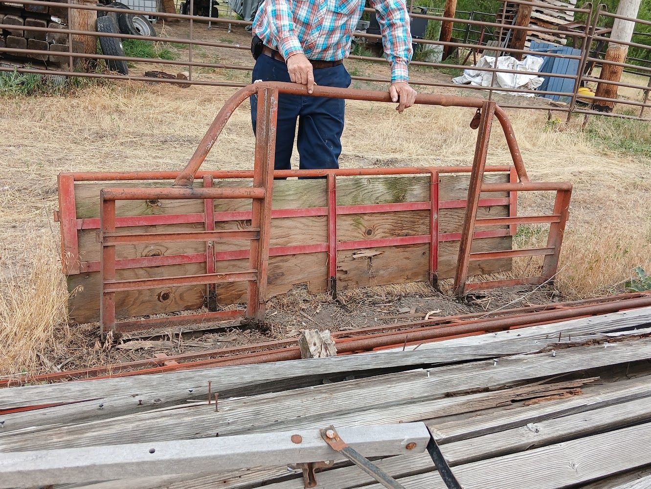 Truck stock racks uppers