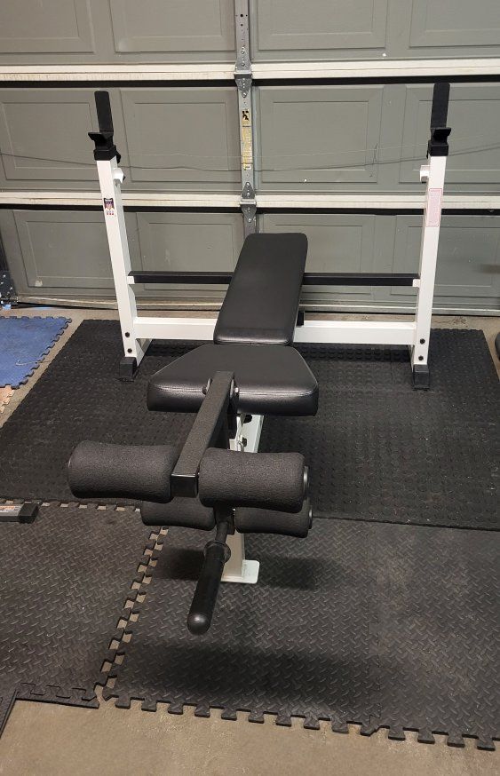 Weight bench