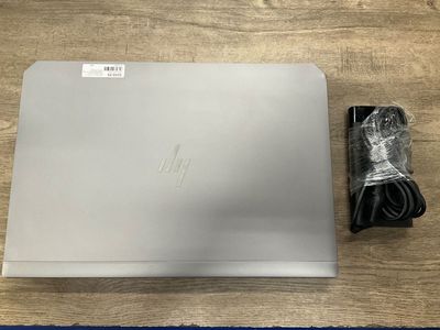 HP TOUCHSCREEN LAPTOP
