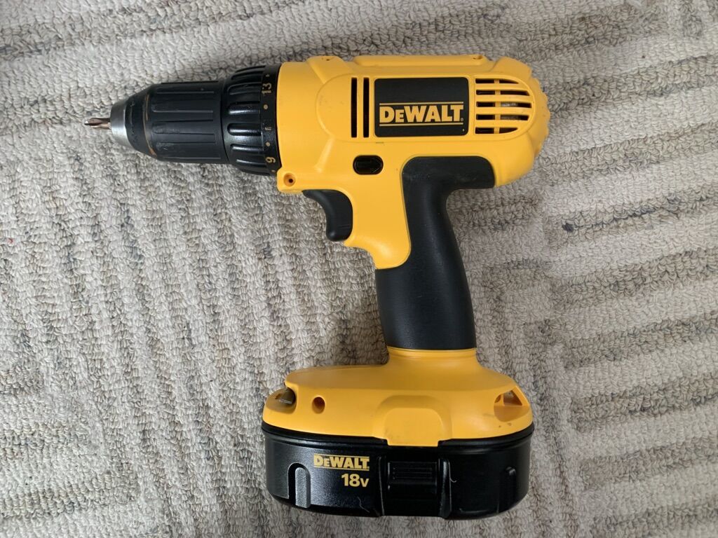 DeWalt 18v Cordless Drill
