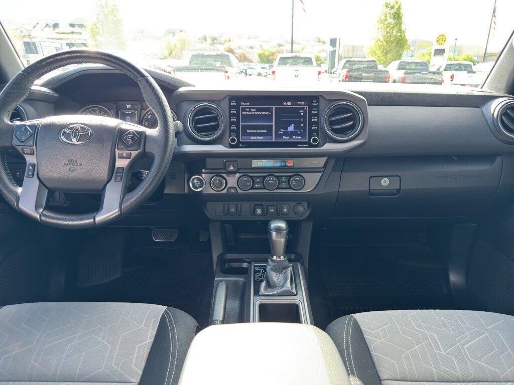 Main image 9