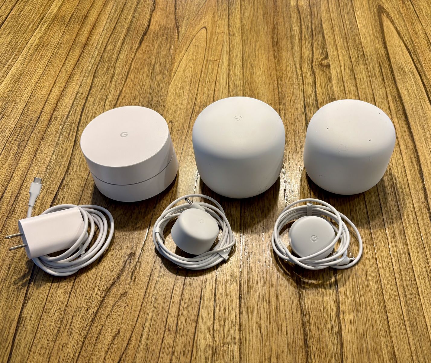 2nd-gen Google Mesh Router with Two Access Points