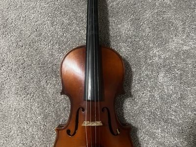 Maestro 3/4” violin (Model MVK43)