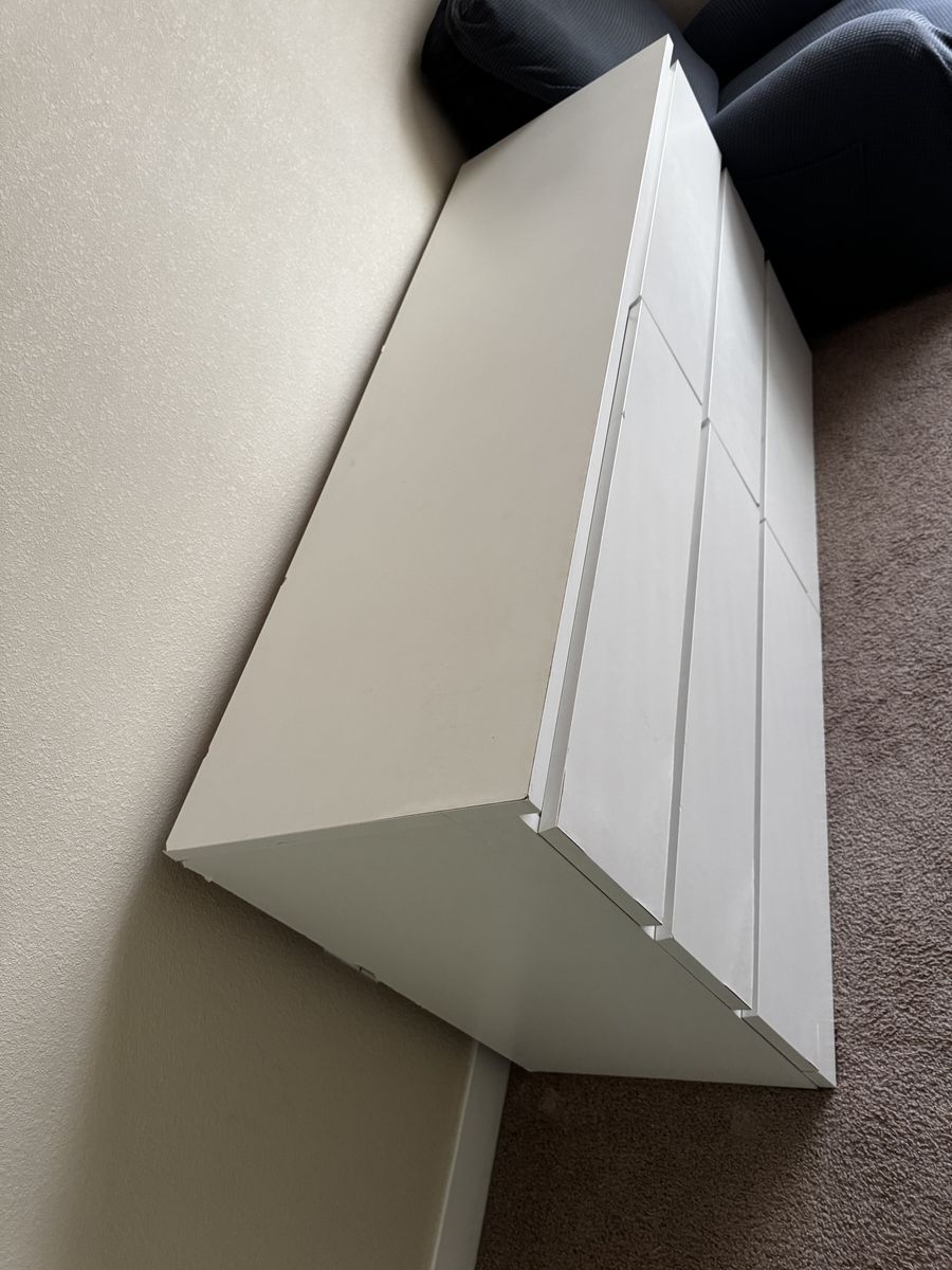 Main image 4