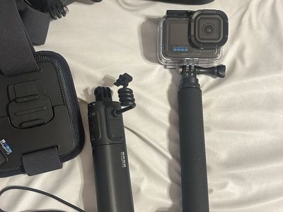 GoPro Hero 13 Bundle