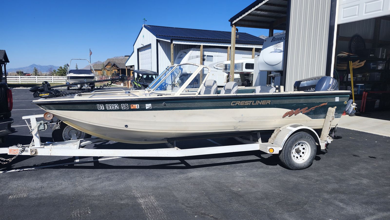 1996 Crestliner Sprotfish 1750