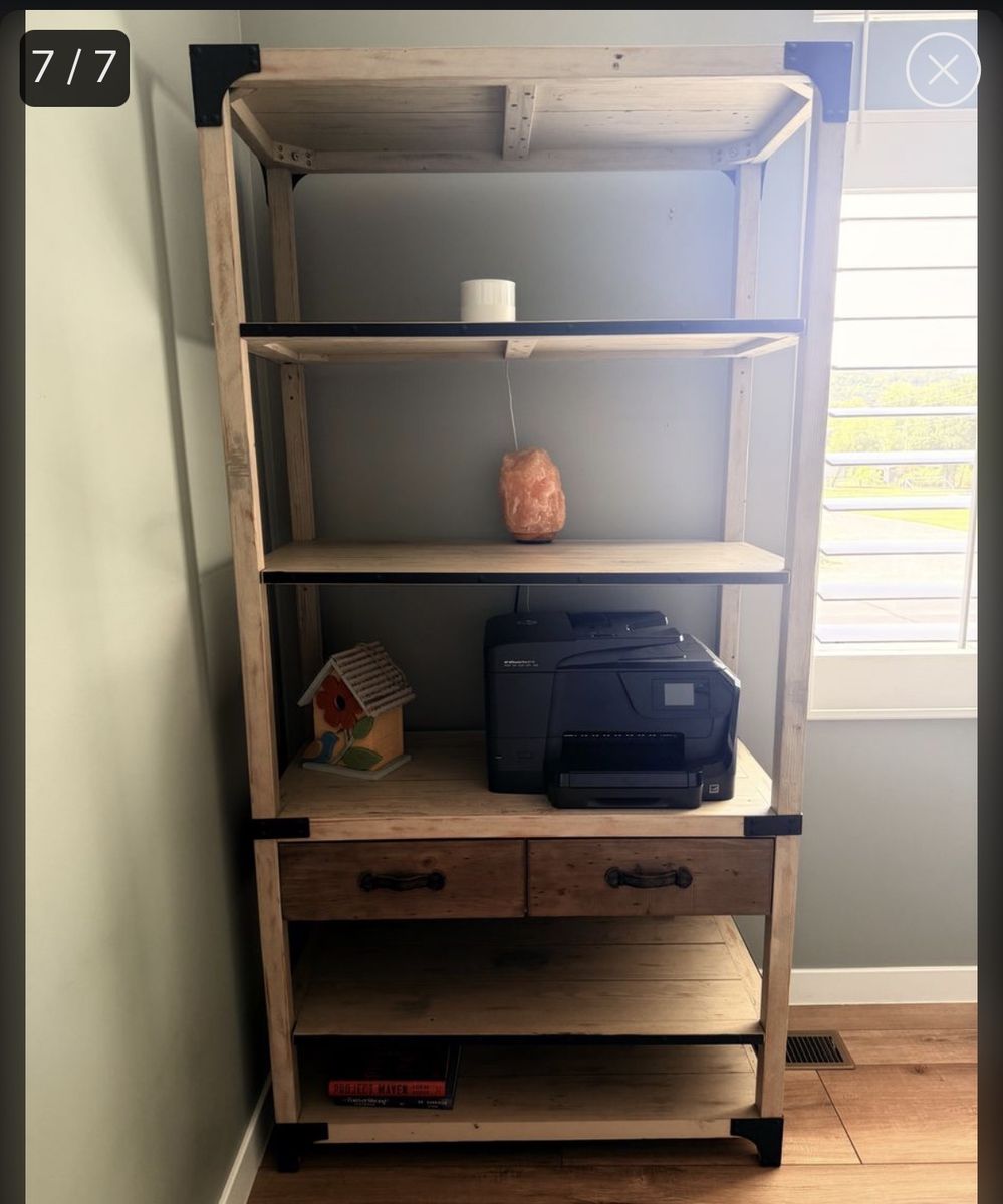 Hammary Reclaimed-Wood Bookcase / Display Hut