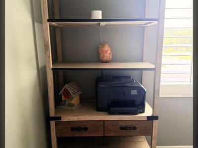 Hammary Reclaimed-Wood Bookcase / Display Hut