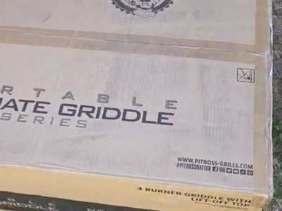 Pit Boss Ultimate Griddle grill