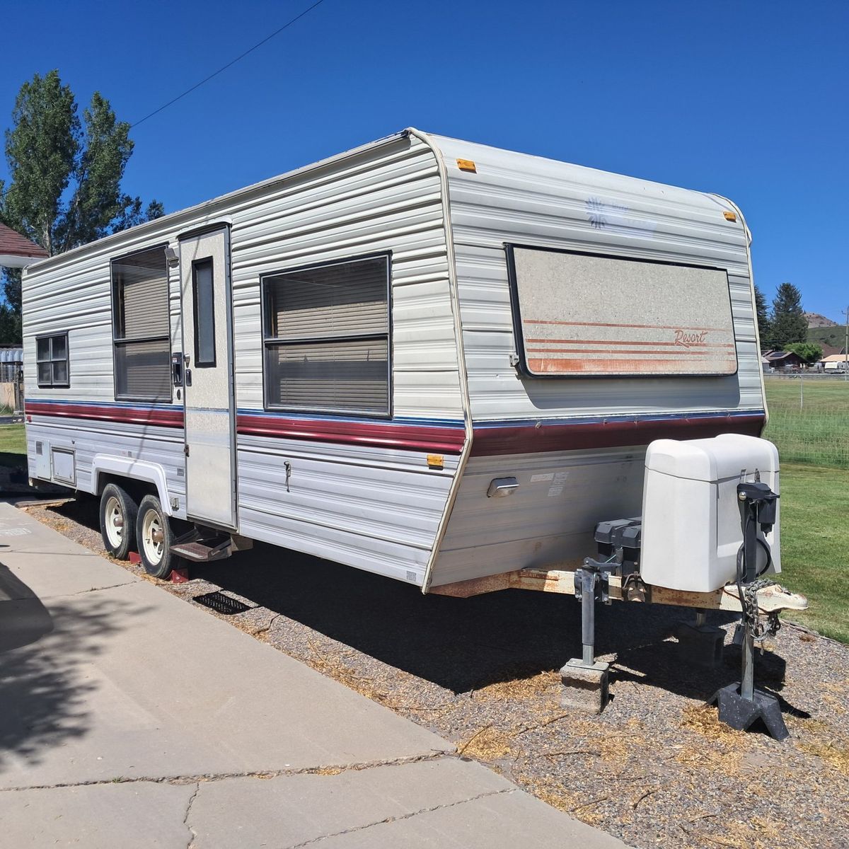 Terry Resort 24C camp trailer, 1989.