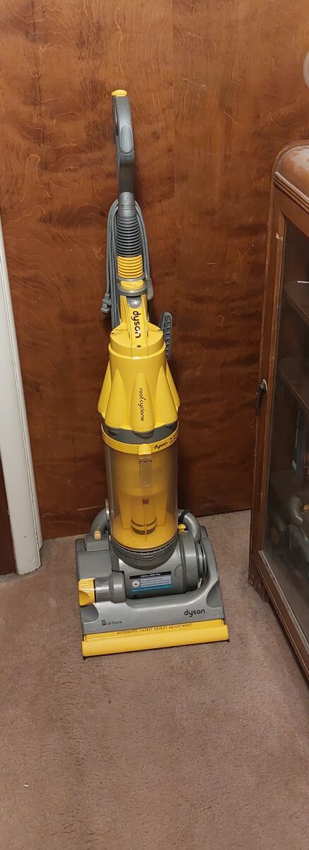 Dyson DC07 Vacuum Cleaner