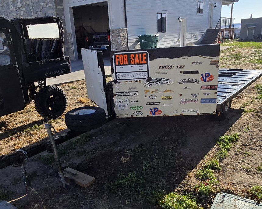 Drive on Drive off tilt trailer. 11'