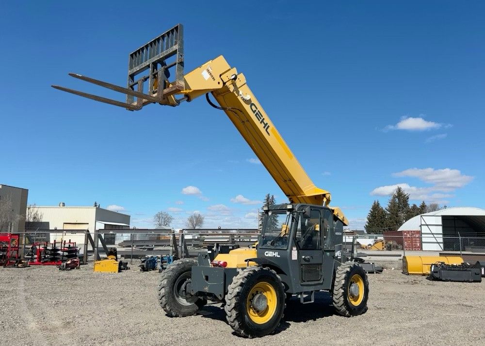 2018 Gehl RS8-42 Telescopic Reach Forklift