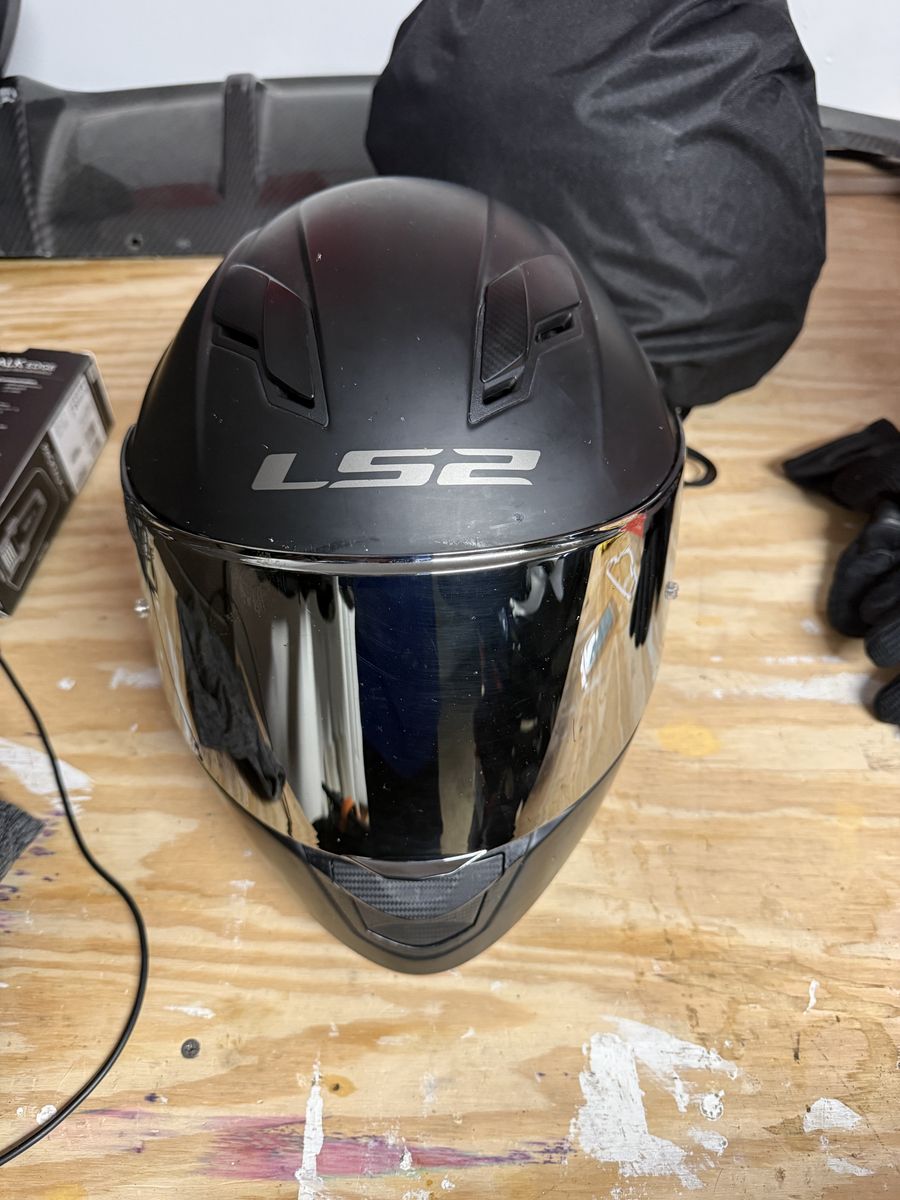 $75 XL LS2 Matte Black Helmet