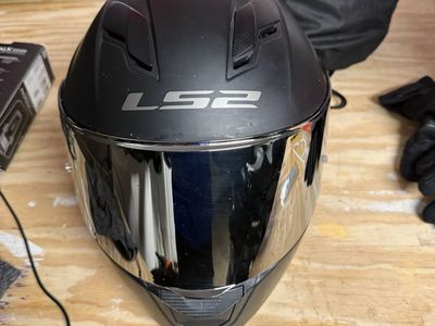 $75 XL LS2 Matte Black Helmet