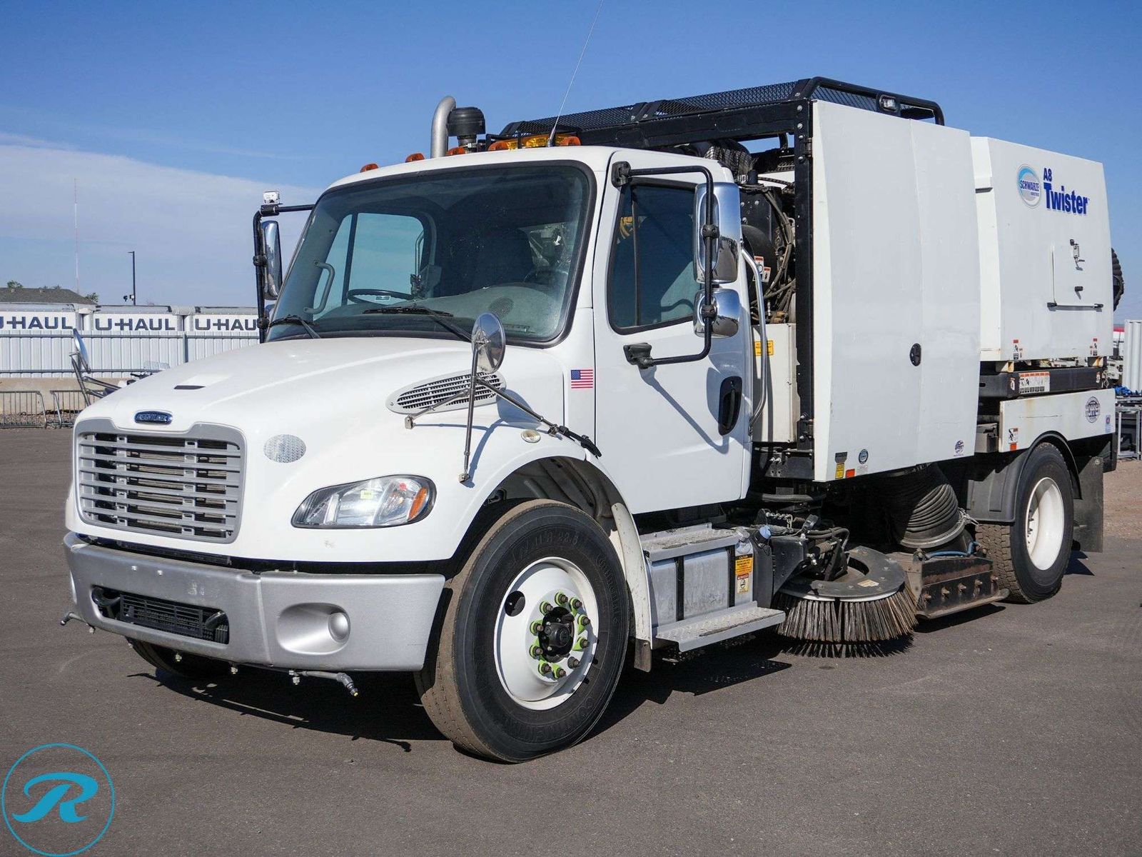 2017 Schwarze A8 Twister Sweeper