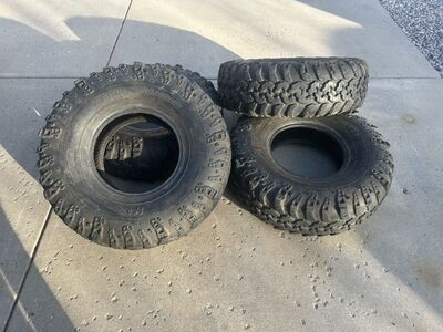 Irok Super Swampers 39.5x13.5x17 Tires