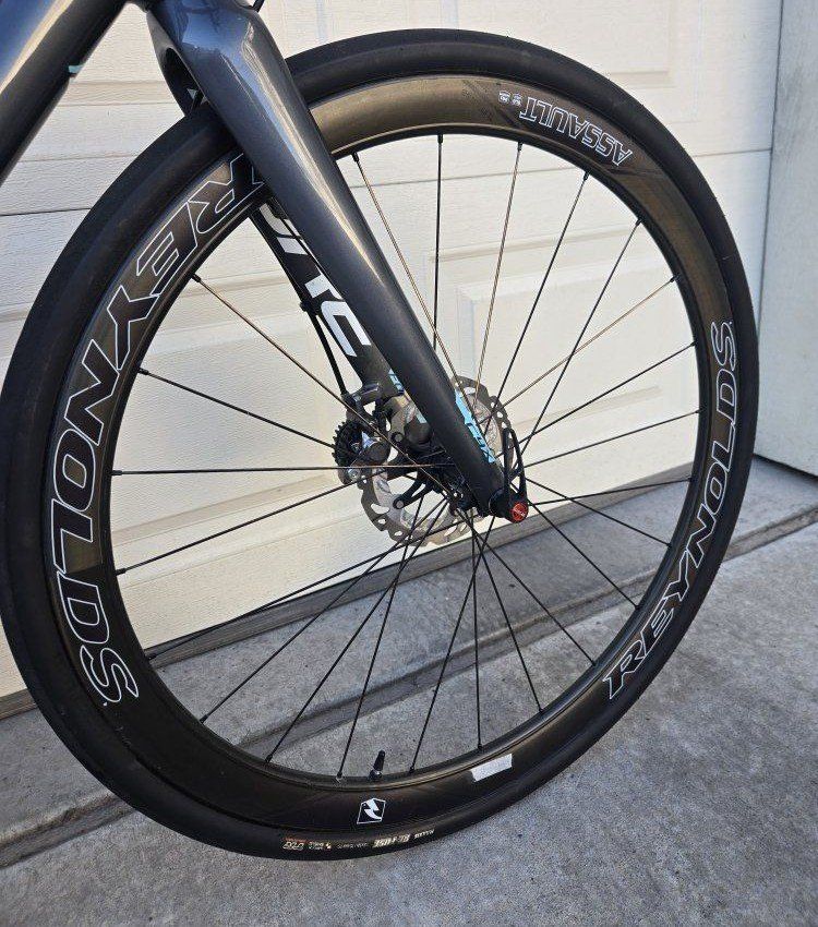 Reynolds carbon Disc wheelset