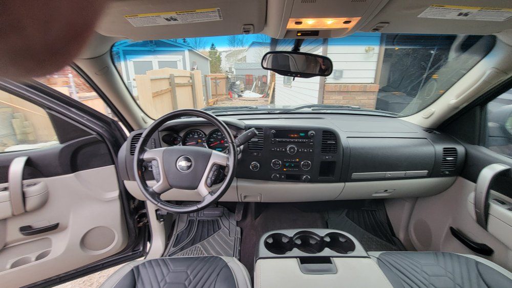 2010 CHEVROLET SILVERADO 1500 LT