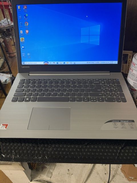 Lenovo IdeaPad 330. A12. 8 gig RAM 500 gig HD