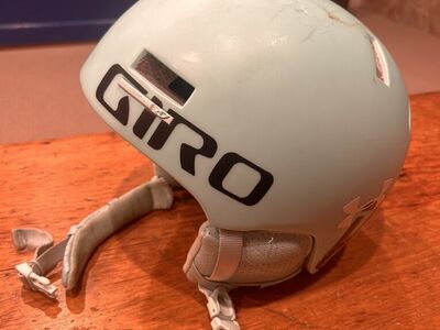 Giro Snow Helmet