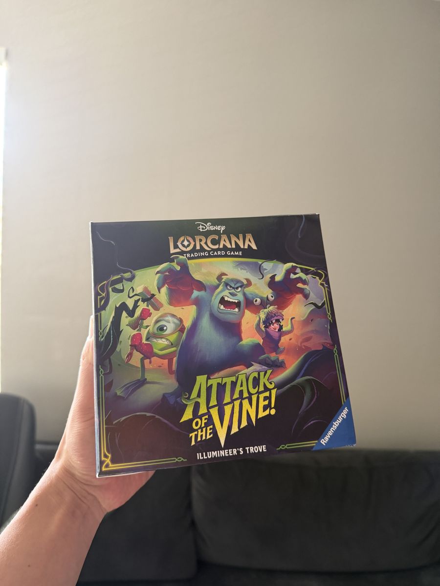 Disney Attack of The Vine Trove
