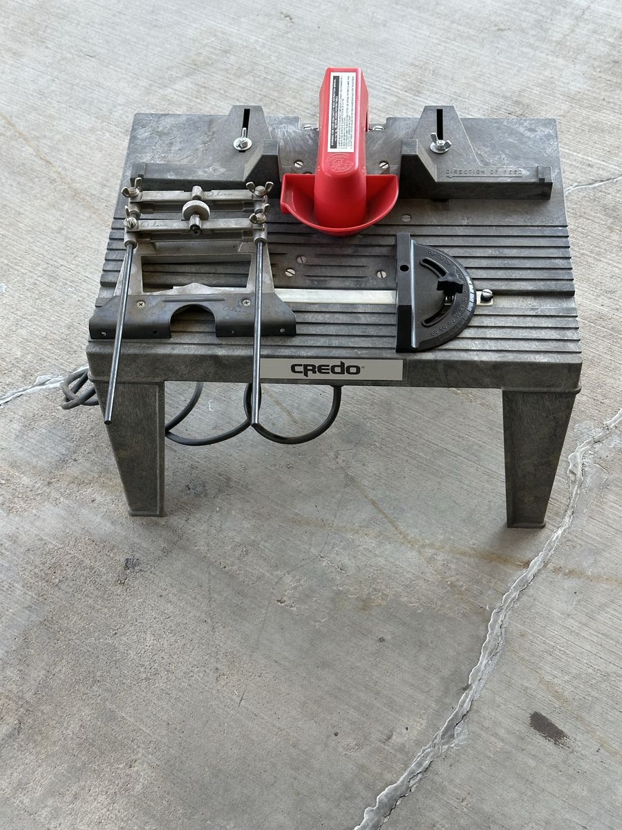 Craftsman Router with table