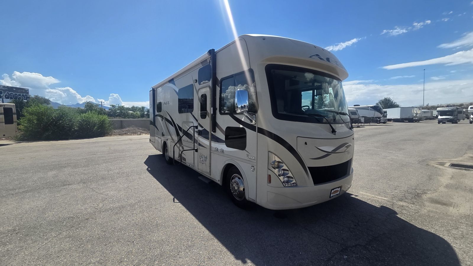 2016 Thor Motor Coach A.C.E. 29.4