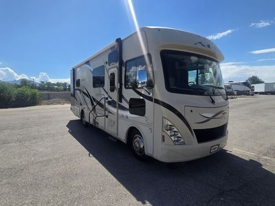 2016 Thor Motor Coach A.C.E. 29.4 2 Slides !!!
