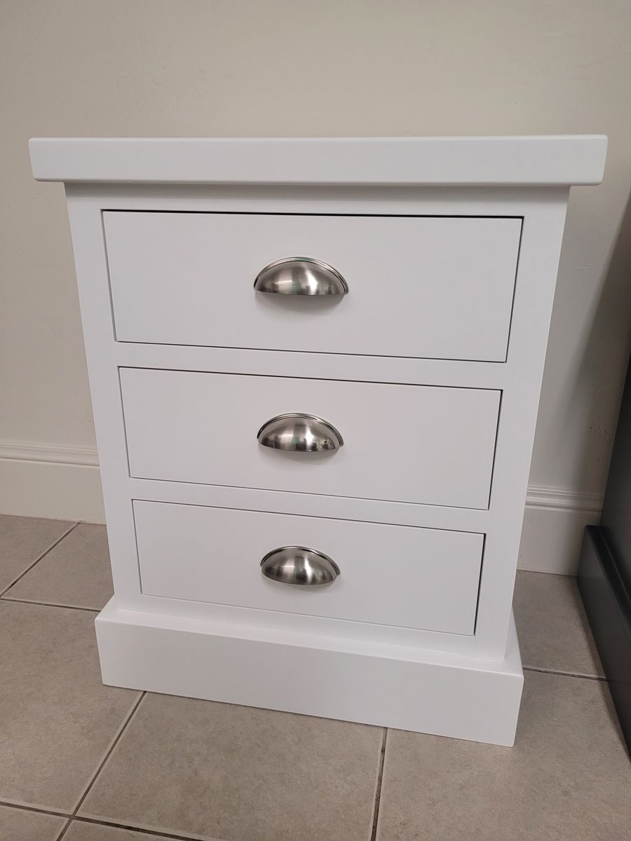 Nightstands - Bedside table