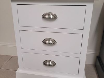 Nightstands - Bedside table