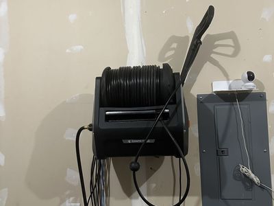 Giraffe Tools Grandfalls Electric Wall Mounted Pressure Washer 100FT Retractable Hose Dark Silver