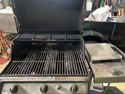 Propane grill
