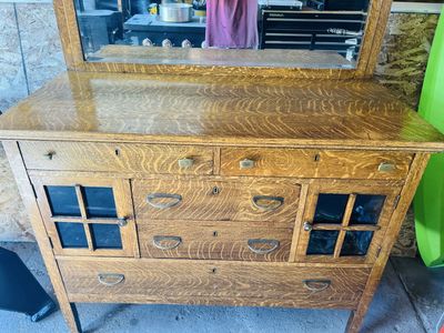 Antique Tiger Oak Dresser with Mirror,
