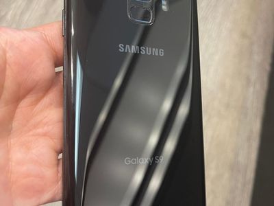 Samsung Galaxy S9 64gb -Unlocked