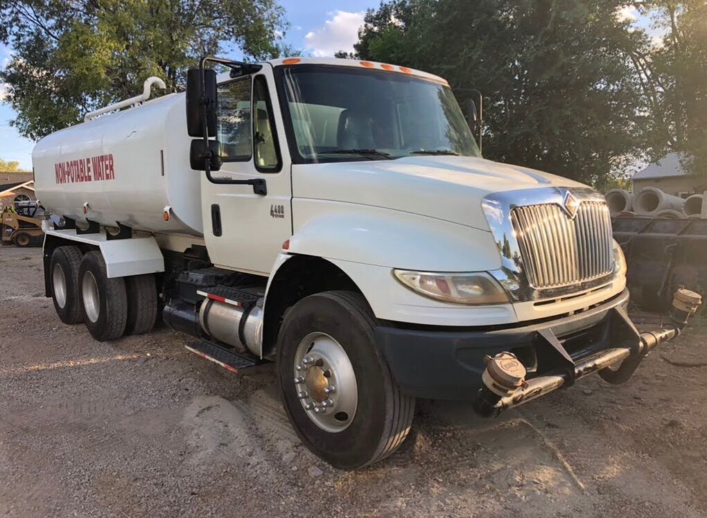 Water Truck For Rent