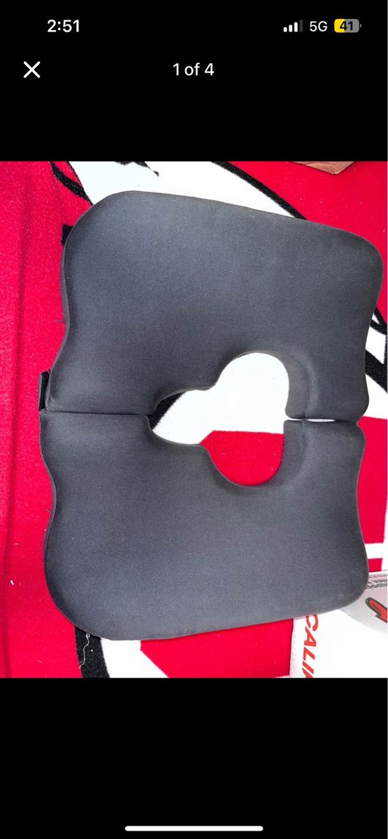 Comfortable Polyurethane Foam Cushion - Ergonomic Seat Pillow with Non-Slip & Breathable Cover
