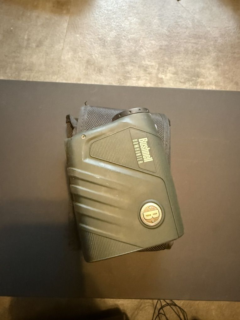 Bushnell bowhunter range finder