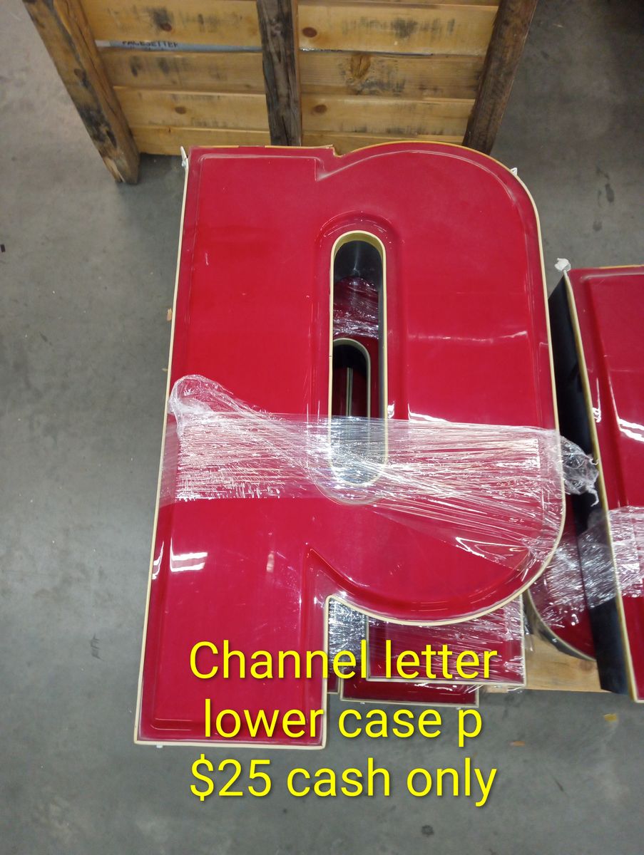 Main image 3