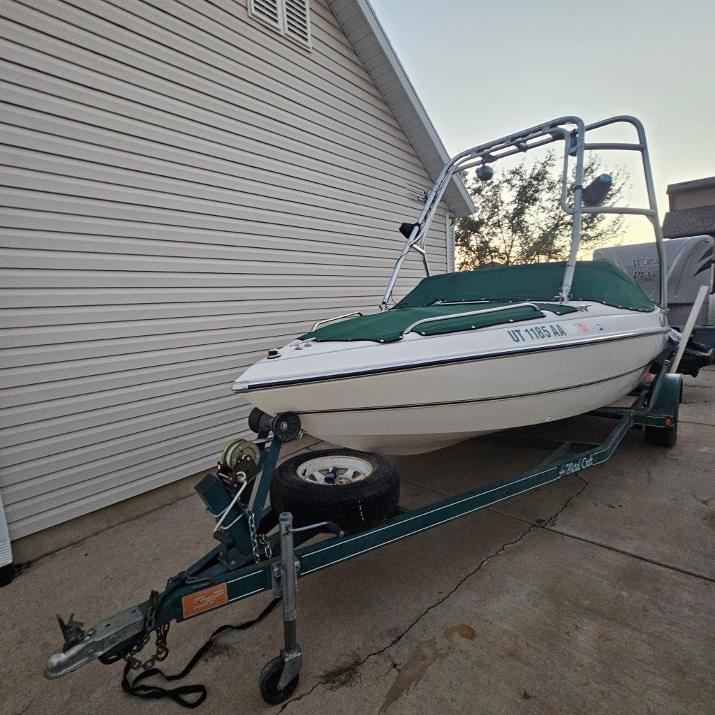 1998 Stingray 180RX Bowrider