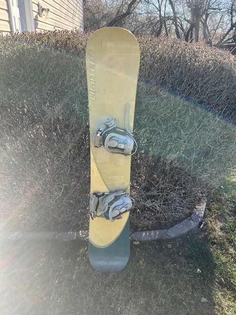 Snowboard with Bindings