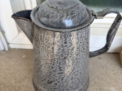 Vintage Gray Speckled Enamelware Coffee Pot/Percolator with Lid