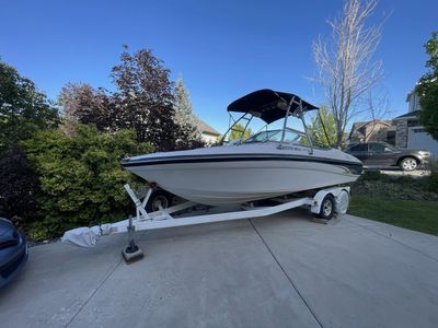 23 Ft Milan boat New upholstery