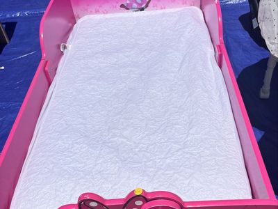 Minnie Mouse Toddler Bed - Pink Wood Frame with Built-in Activity Center & Bedtime Routine Chart