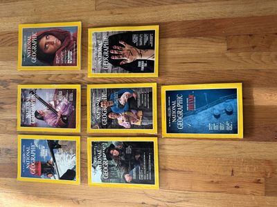 National Geographic magazine - 7/12 issues from 1985