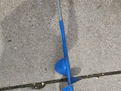Manual Ice Auger - Blue, Hand-Crank Ice Fishing Drill, Perfect for Winter Angling
