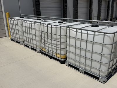 5 IBC Totes