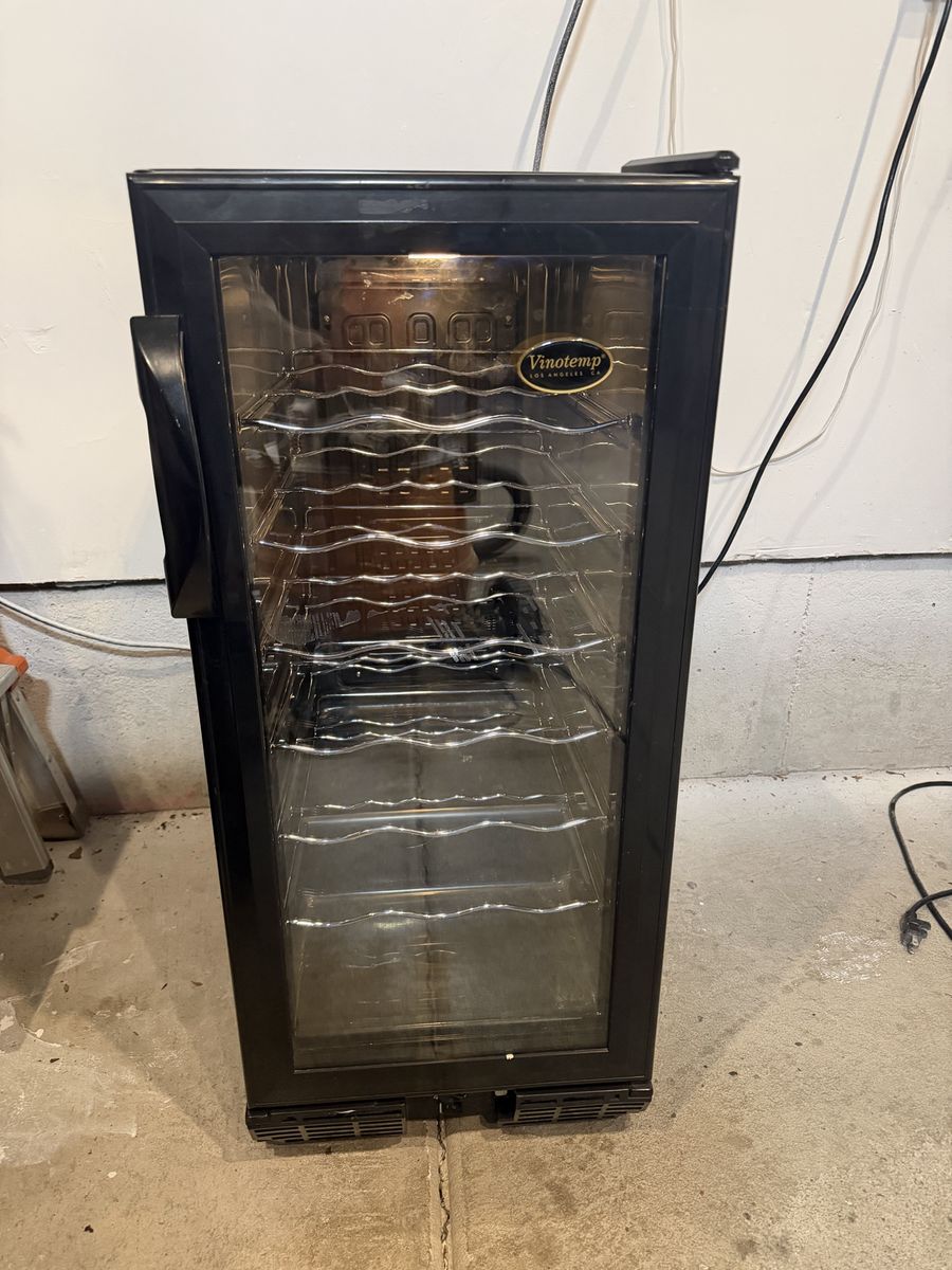 BinoTemp wine cooler