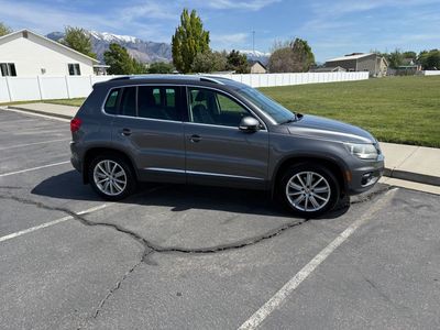 2014 VOLKSWAGEN TIGUAN 2.0T Limited S 4Motion